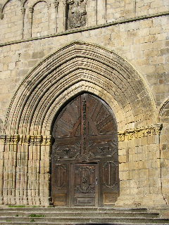 Le portail sud
